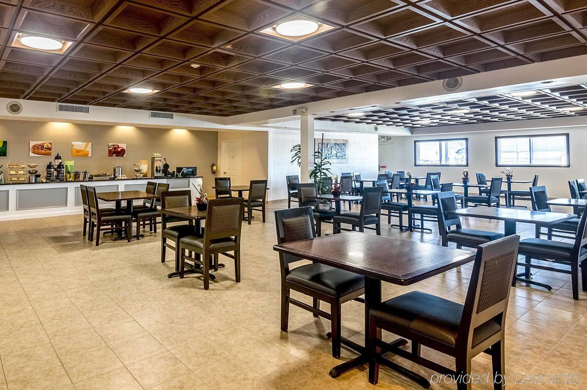 Texas Inn & Suites Denton Luaran gambar