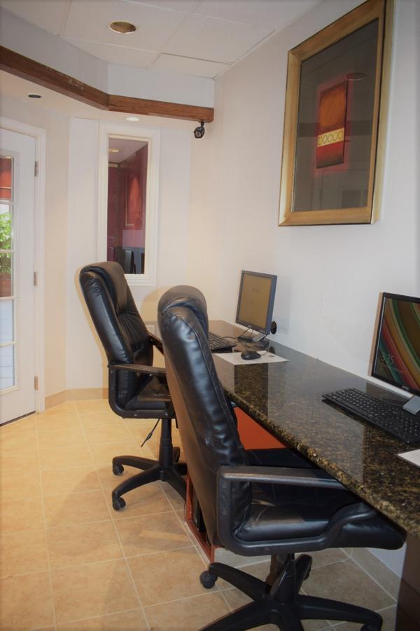 Texas Inn & Suites Denton Luaran gambar