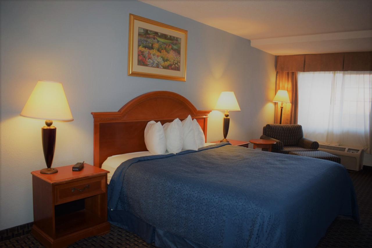 Texas Inn & Suites Denton Luaran gambar